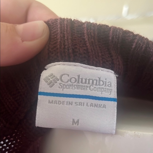 Columbia Brown Crew Neck Sweater Soft Knit Timeless Size Medium - Picture 2 of 6
